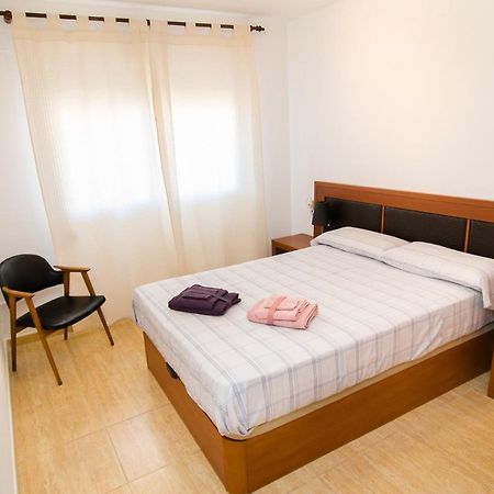 Apartamento de 4 dormitorios a tan sólo 2,5 km de la Playa San Juan San Juan  Exterior foto