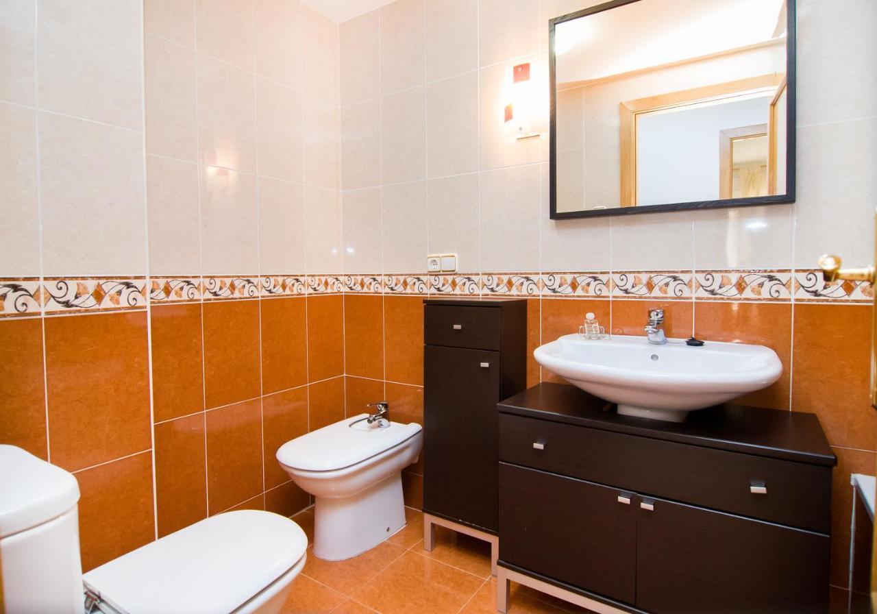 Apartamento de 4 dormitorios a tan sólo 2,5 km de la Playa San Juan San Juan  Exterior foto